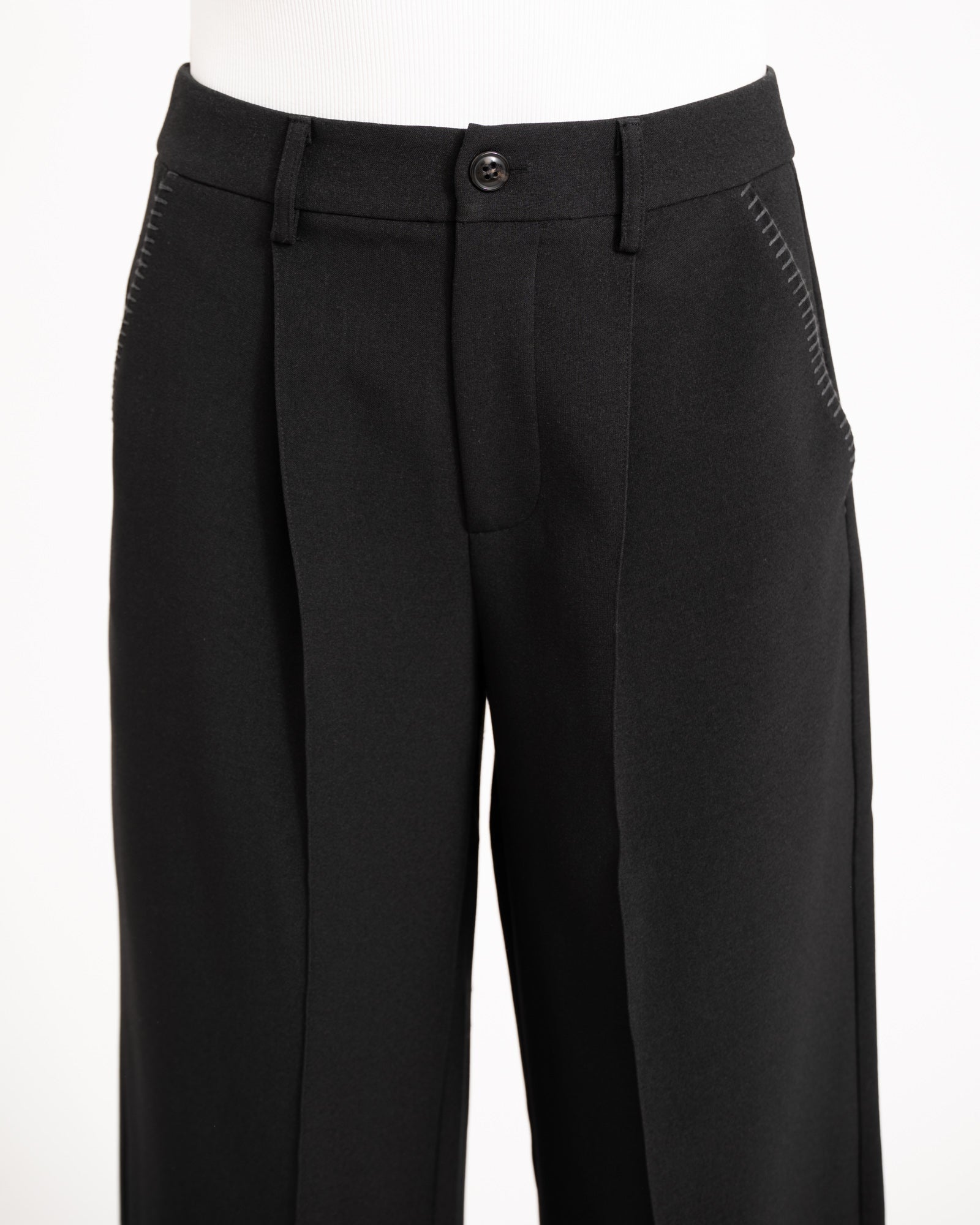 Stitch Pintuck Pants Black